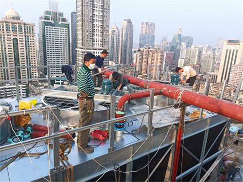 冷卻塔是什么,冷卻塔的作用有哪些？(冷卻塔里面的塑料是什么)
