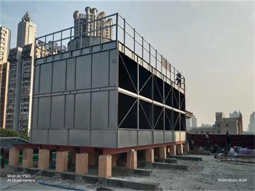 閉式冷卻塔殼體什么材質好(閉式冷卻塔原理)